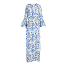 Long Dress With Train & Ruffled