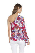 One Baggy Sleeve Shirt